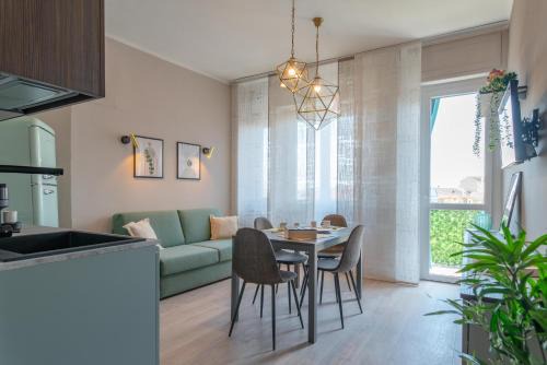 Cavoretto Apartment | Le Chat Suite Lingotto by Toh Solution