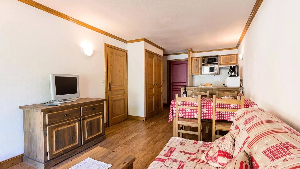 Bessans Apartment | Le Clos Vanoise Residence - 2 Rooms for 6 Persons