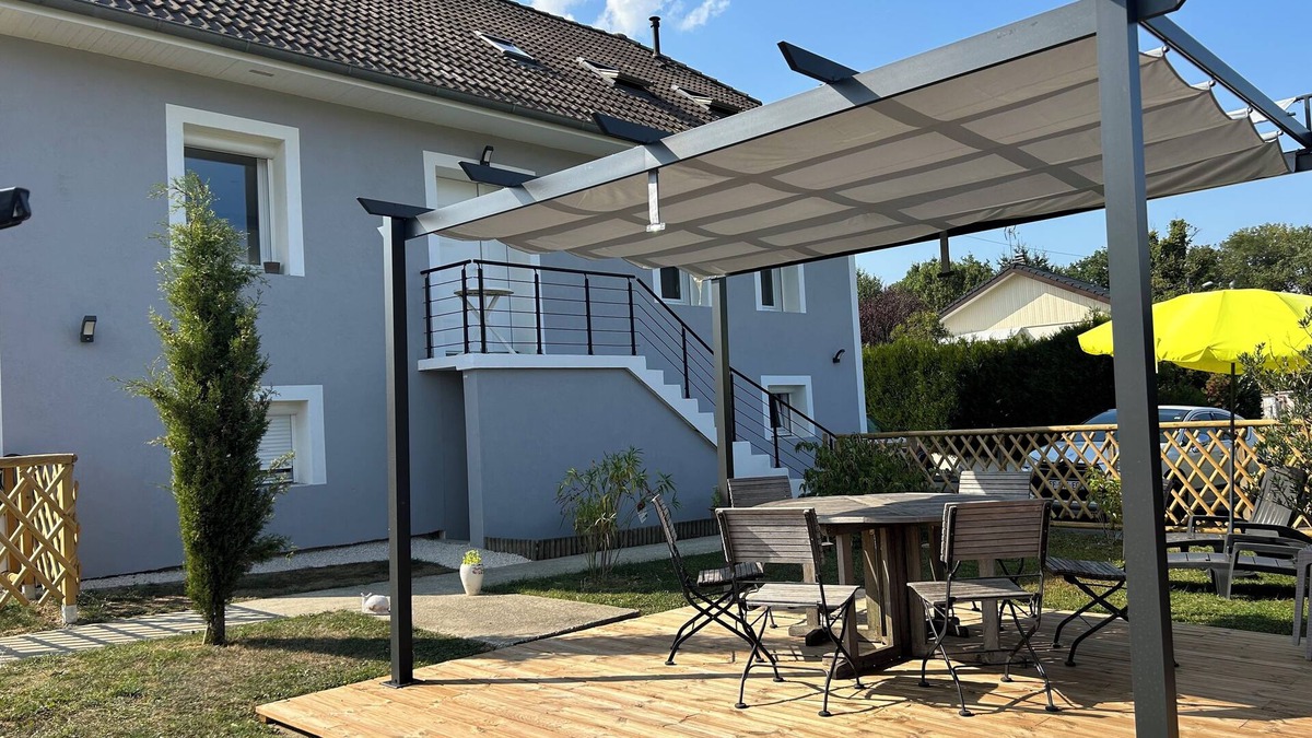 La Balme-de-Sillingy House | Le Cosy Home 3* Apartment in house near Annecy