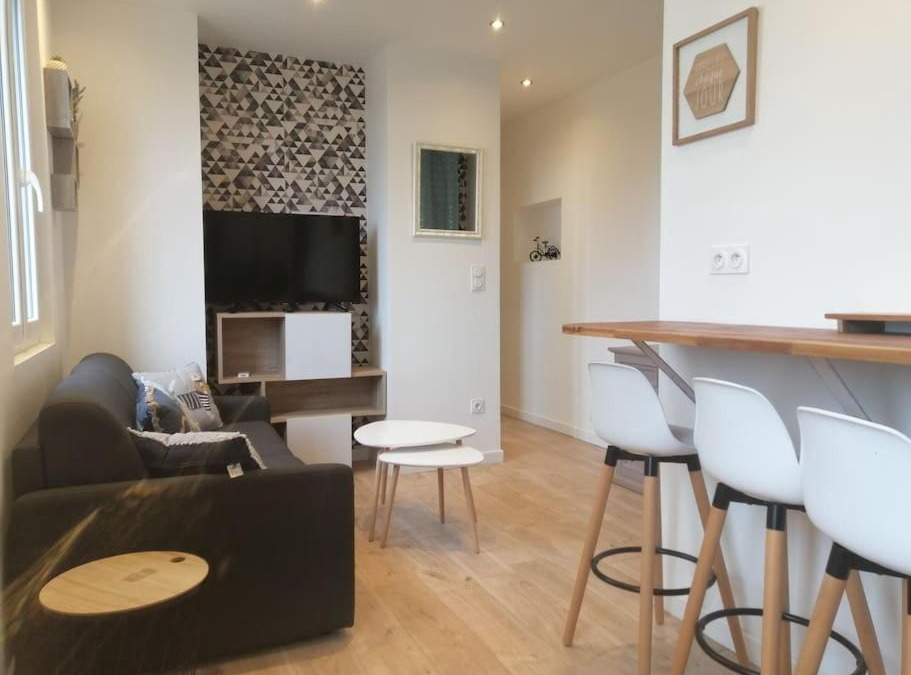 Hauteville-sur-Mer Apartment | Le Courlis, à deux minutes de la plage