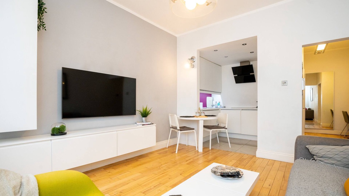 Adamsdown Apartment | Le Cwtch - Beautiful 1 bed apartment