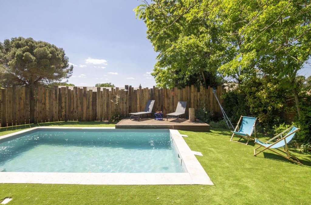 Piolenc Villa | Le Dali