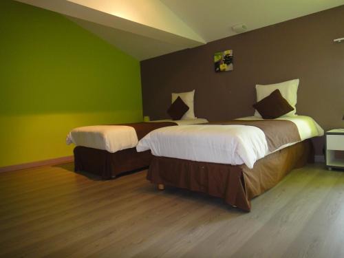 Quincay House | Le Domaine du Luth