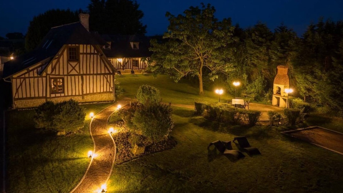 Sainte-Marie-au-Bosc House | Le Domaine des Quatre Châtaignes