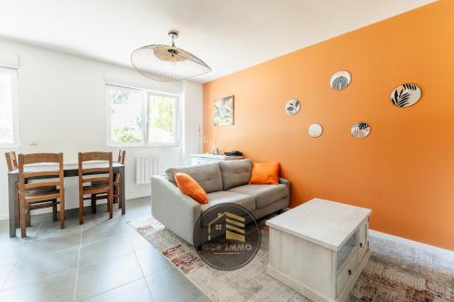 Secteur 2 Apartment | Le Ferjus 2 - Parking privé - Centre Ville