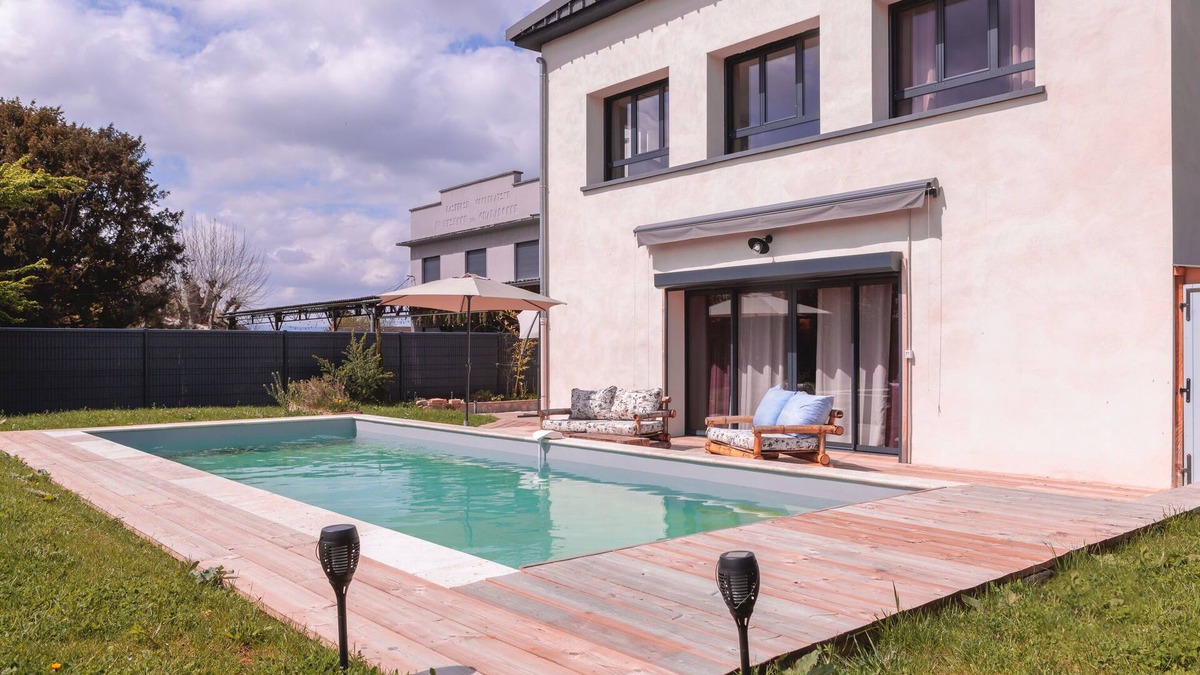 Saint-Etienne-sur-Chalaronne House | le gîte les Passages