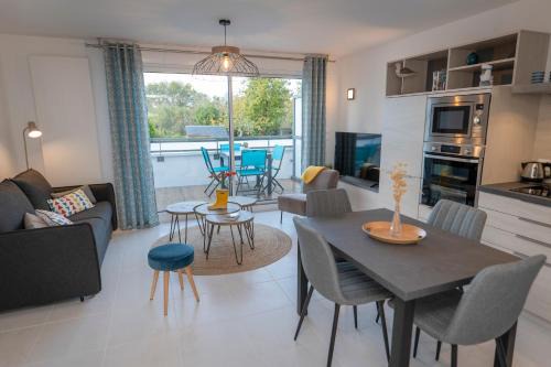 Vannes Apartment | Le Golfe du Morbihan et ses sentiers côtiers