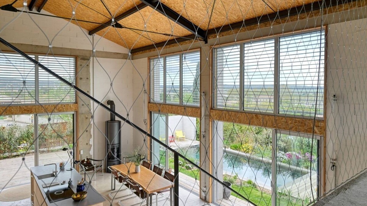 Calvisson House | le Hangar Yacco & Tiny House - Garage Revisité par Benoit Gillet Architecte
