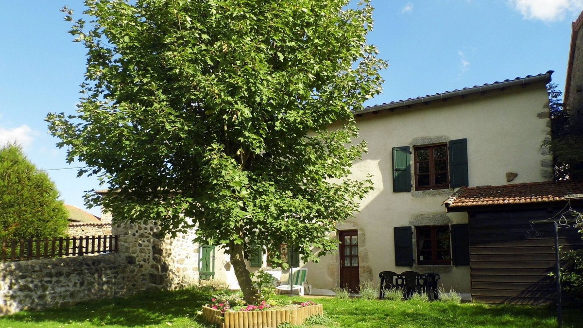 Saint-Julien-d'Ance House | Le Haut d'Ancette by Interhome