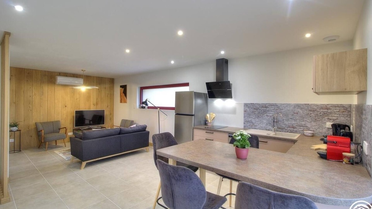 Montrevel-en-Bresse House | Le KA - MONTREVEL EN BRESSE