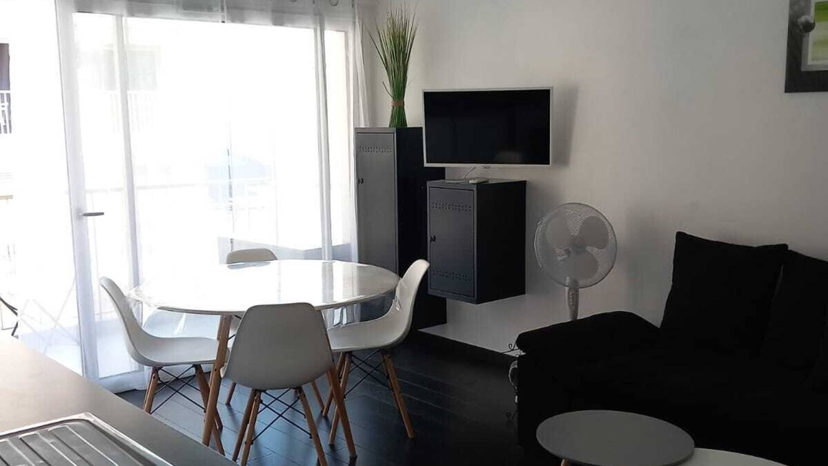Evian-les-Bains Apartment | Le Lac Leman à vos Pieds