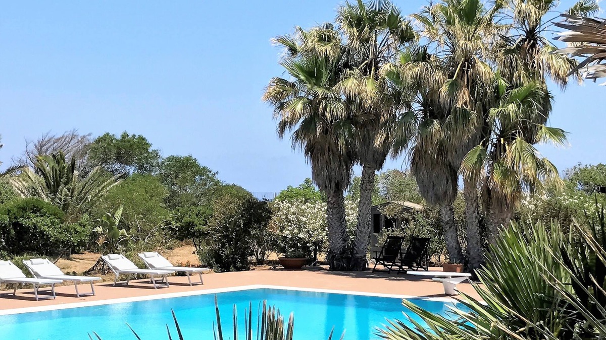 Pantelleria Hotel | Le Lanterne Resort