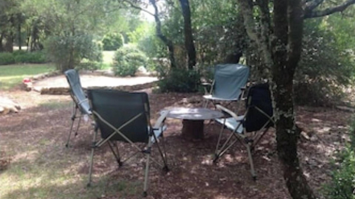 Mejannes-le-Clap Apartment | LE MADIER EN PROVENCE