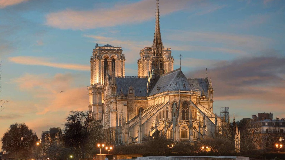 Saint-Gervais Apartment | LE MARAIS NOTRE DAME - Beautiful Two Bedrooms