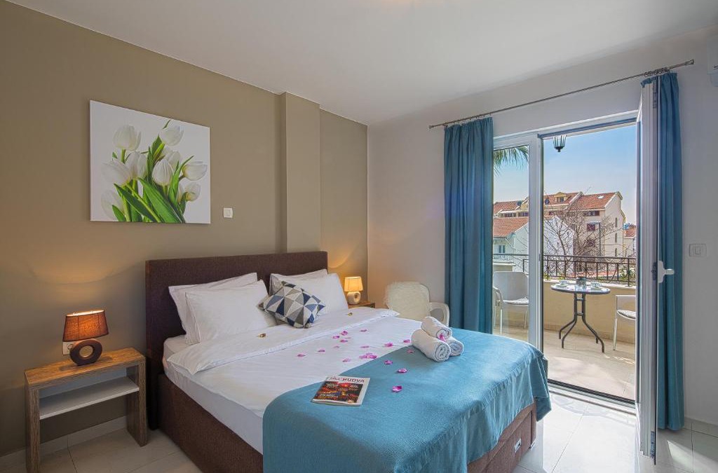 Rozino House | Le Marc Guest house