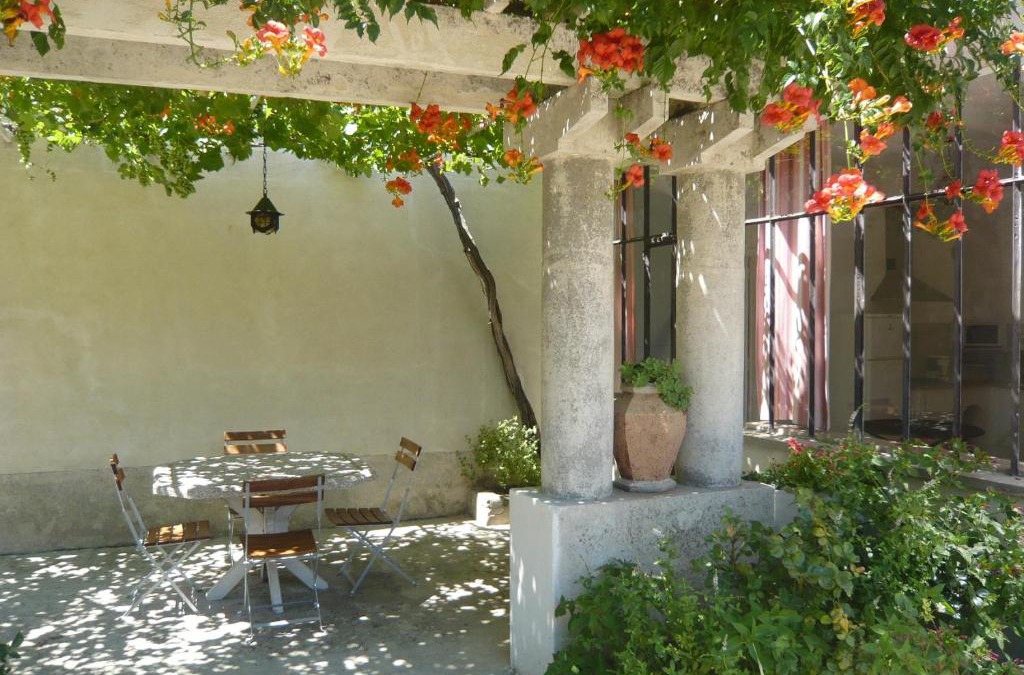 Montfavet House | Le Mas De La Verdiere