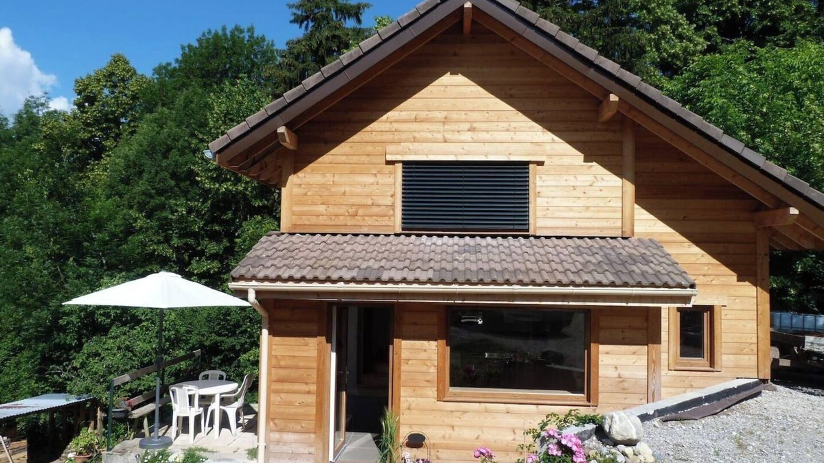 Talloires-Montmin Ski Chalet | Le Mazot - Comfortable chalet - peace and view