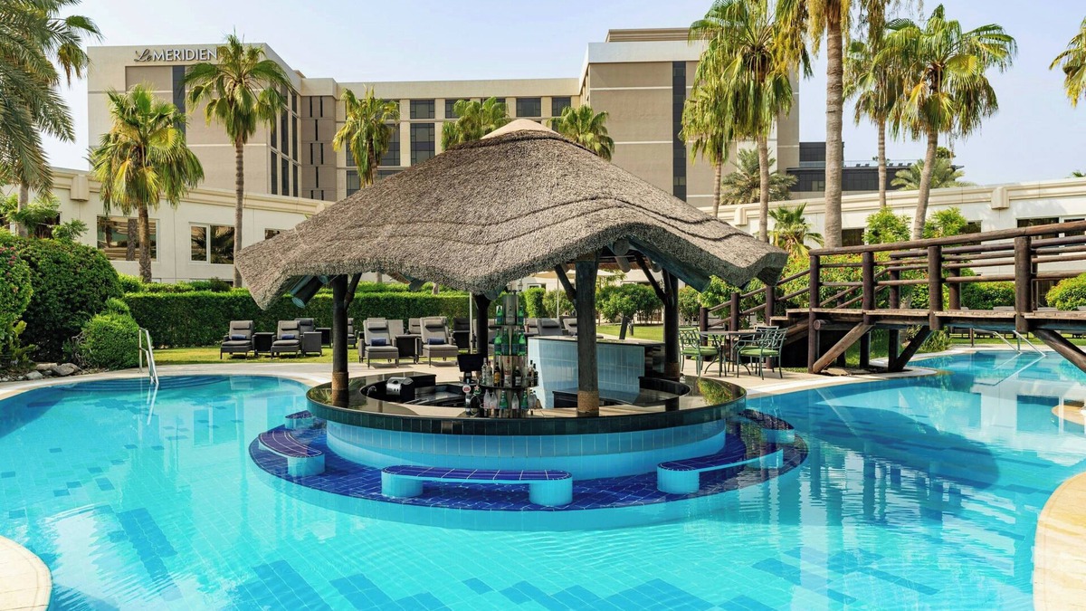 Garhoud Hotel | Le Meridien Dubai Hotel & Conference Centre