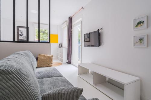 Pont des Demoiselles-Montaudran-La Terrasse Apartment | Le Minautore - Charmant studio climatisé