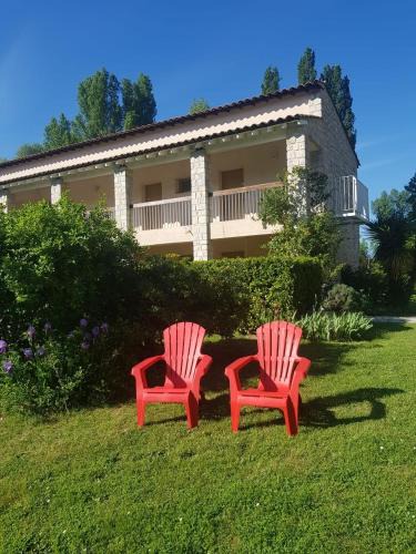 Vaison-la-Romaine Hotel | Le Moulin de César