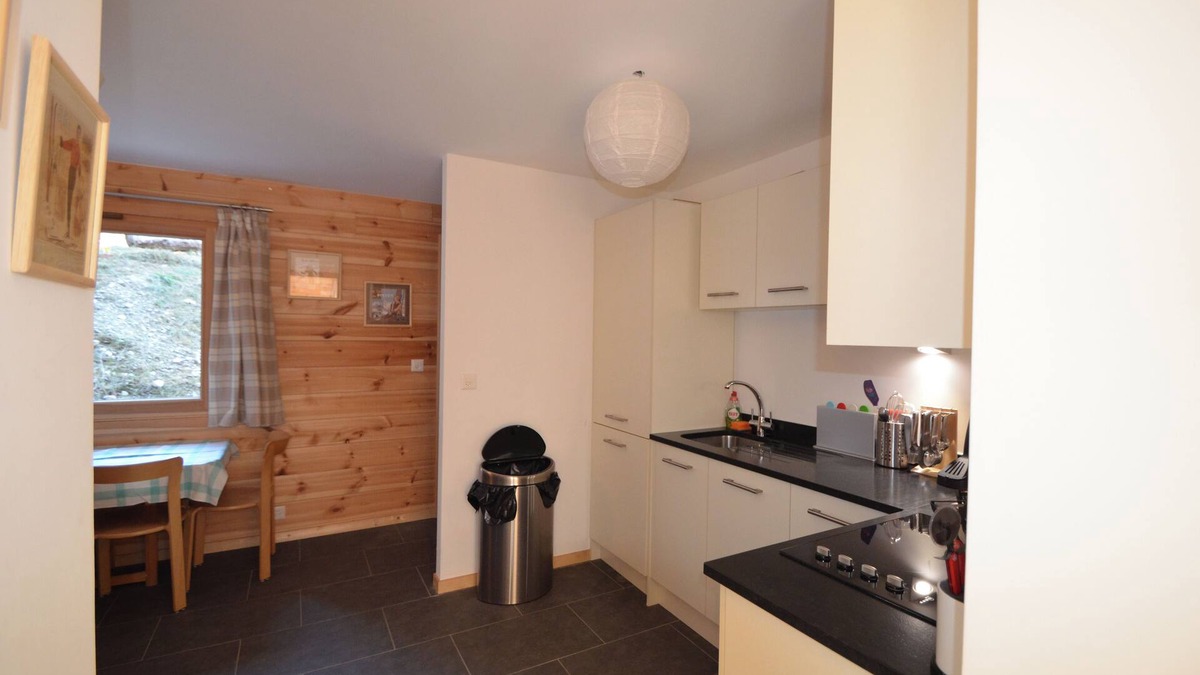 Grimentz Apartment | Le Nid de Martinet - cosy 2 bedroom apartment in the village of Grimentz