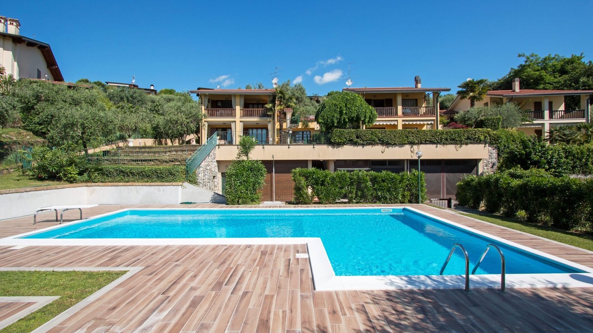 Soiano del Lago Apartment | Le Ortensie 1 Apartment by Wonderful Italy