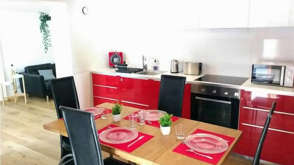 Quartier Chorier-Berriat Apartment | Le Paisible - Gare - Duplex - Netflix