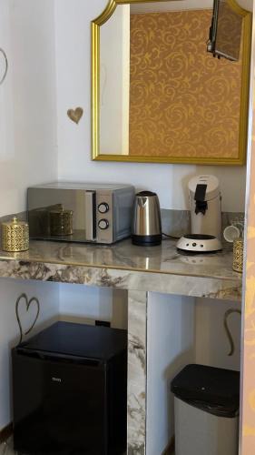 Fabregues Apartment | Le Palais Du Khalif