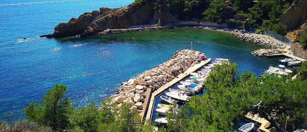 Ensues-la-Redonne Apartment | Le Paradis Bleu Calanque de Figuières, paddle et veranda