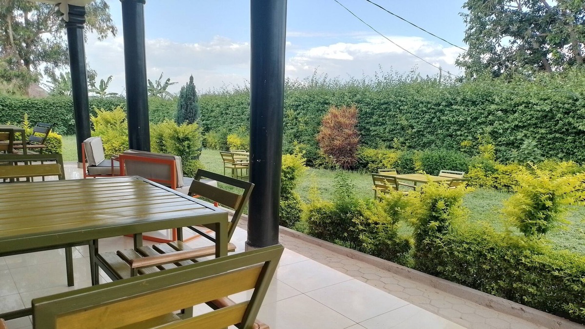 Kinazi Cabin | Le Parole