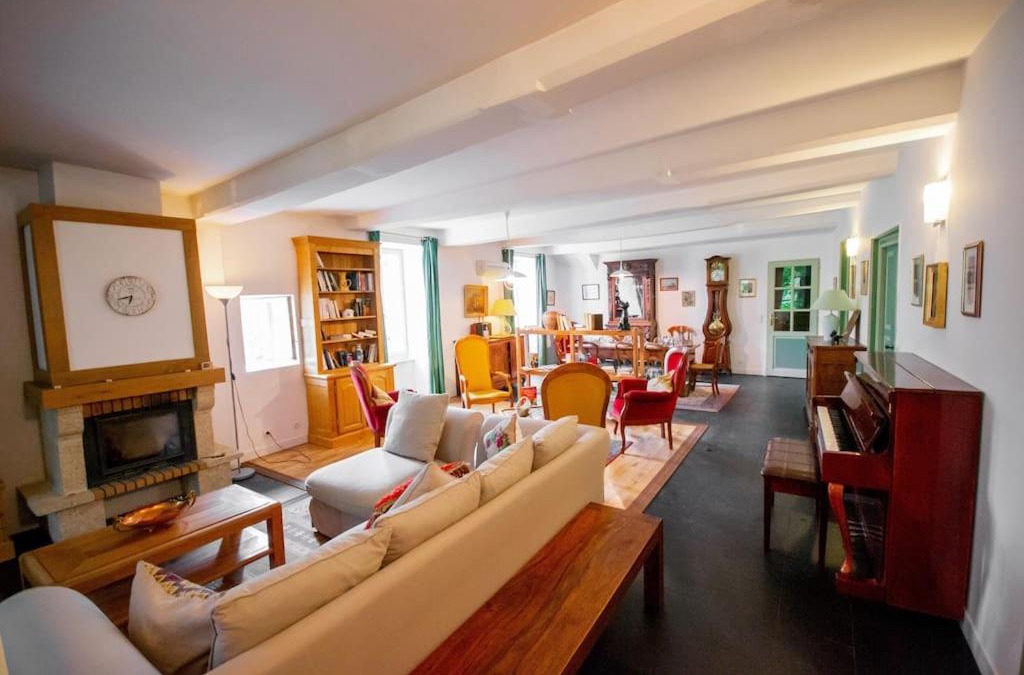Beaufort House | Le Pech Merle YourHostHelper
