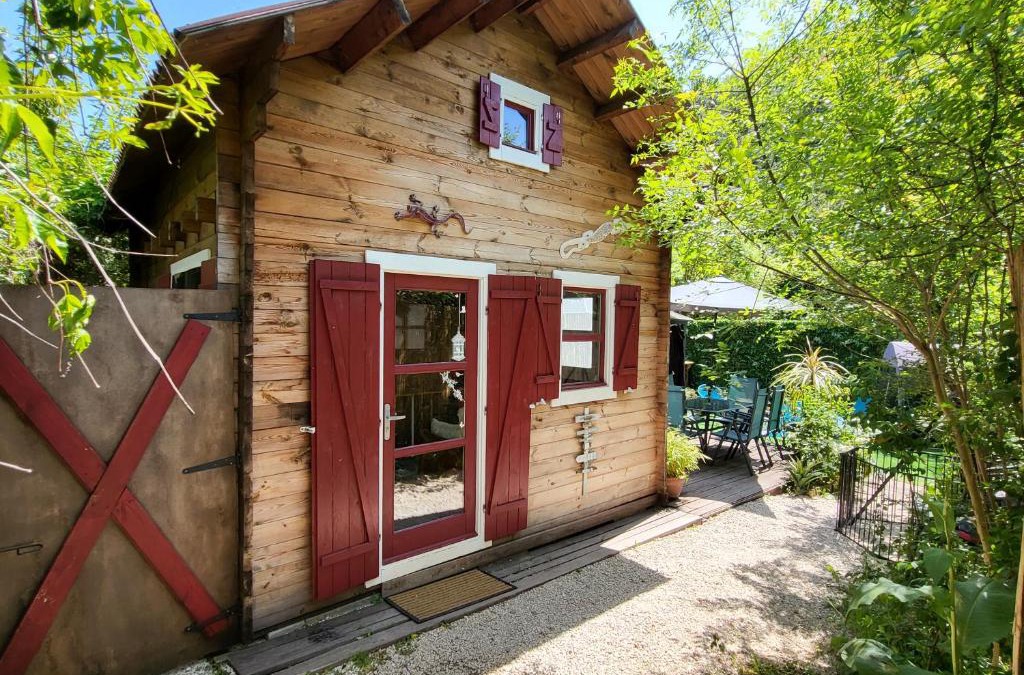 Saint-Jean-du-Pin Ski Chalet | le petit chalet cevenol