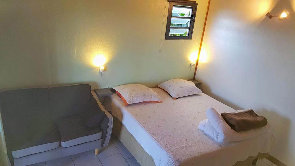 Sainte-Suzanne House | Le petit chalet