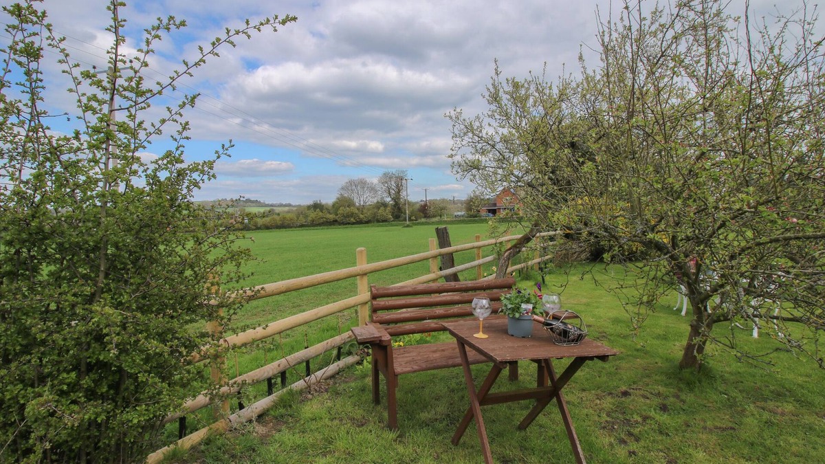 Clows Top Cottage | Le Petite Pound House
