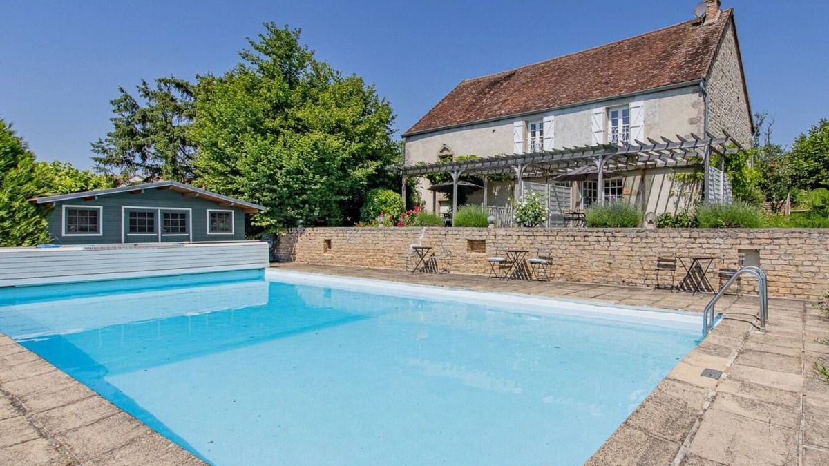 Saint-Sernin-du-Plain House | Le Puits - Saint Sernin DU Plain
