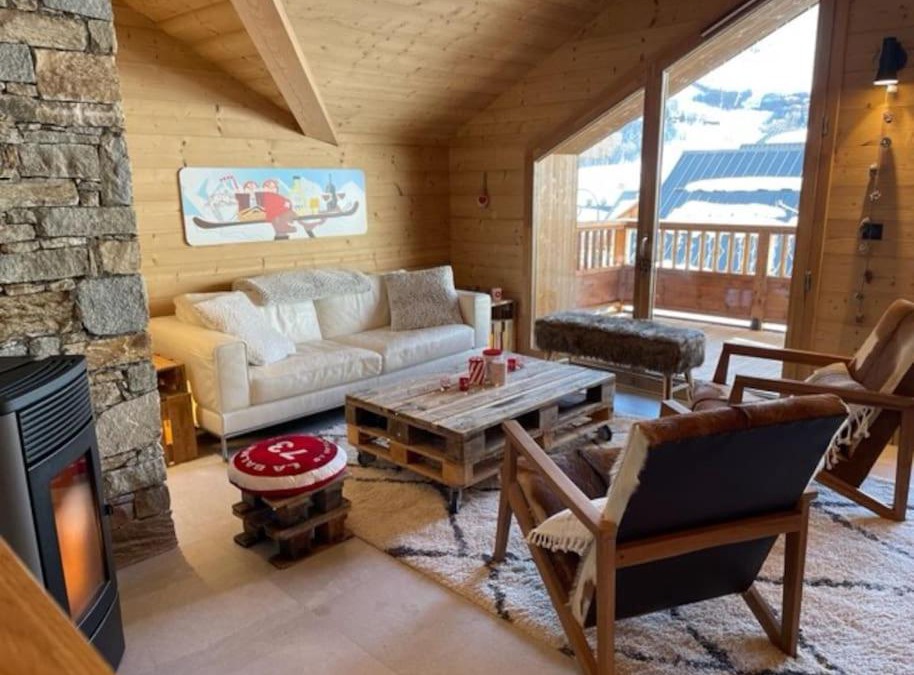 Saint-Sorlin-d'Arves Apartment | LE REFUGE DES AIGUILLES / produit rare, superbe duplex 130m2, 10 pers., 4*