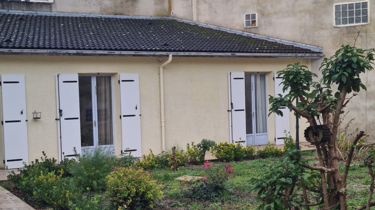 Saint-Pol-sur-Ternoise Hotel | Le Royal
