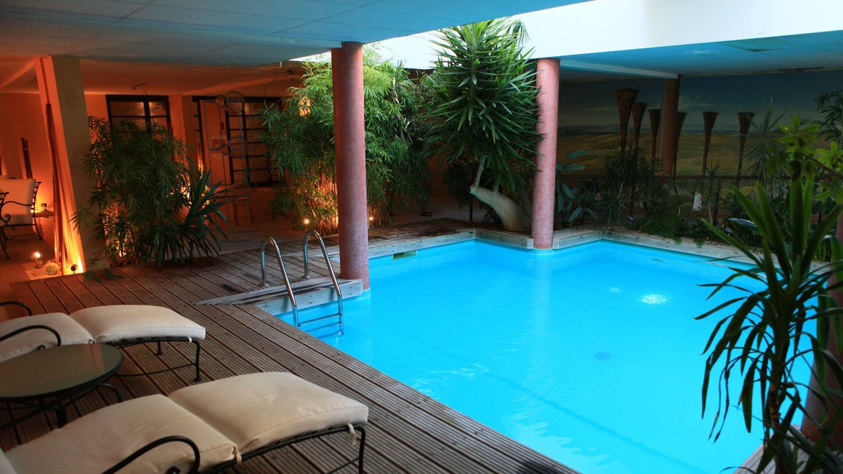 Sauveterre-de-Rouergue Hotel | Le Sénéchal