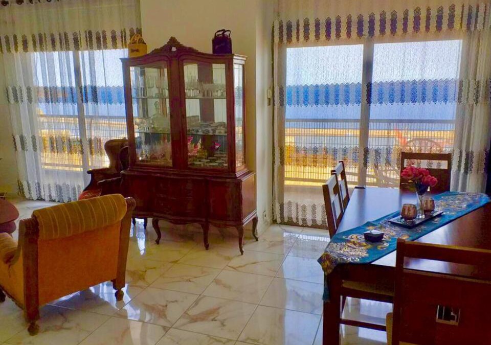 Hai El Moudjahiddine Apartment | Le Santa Cruz