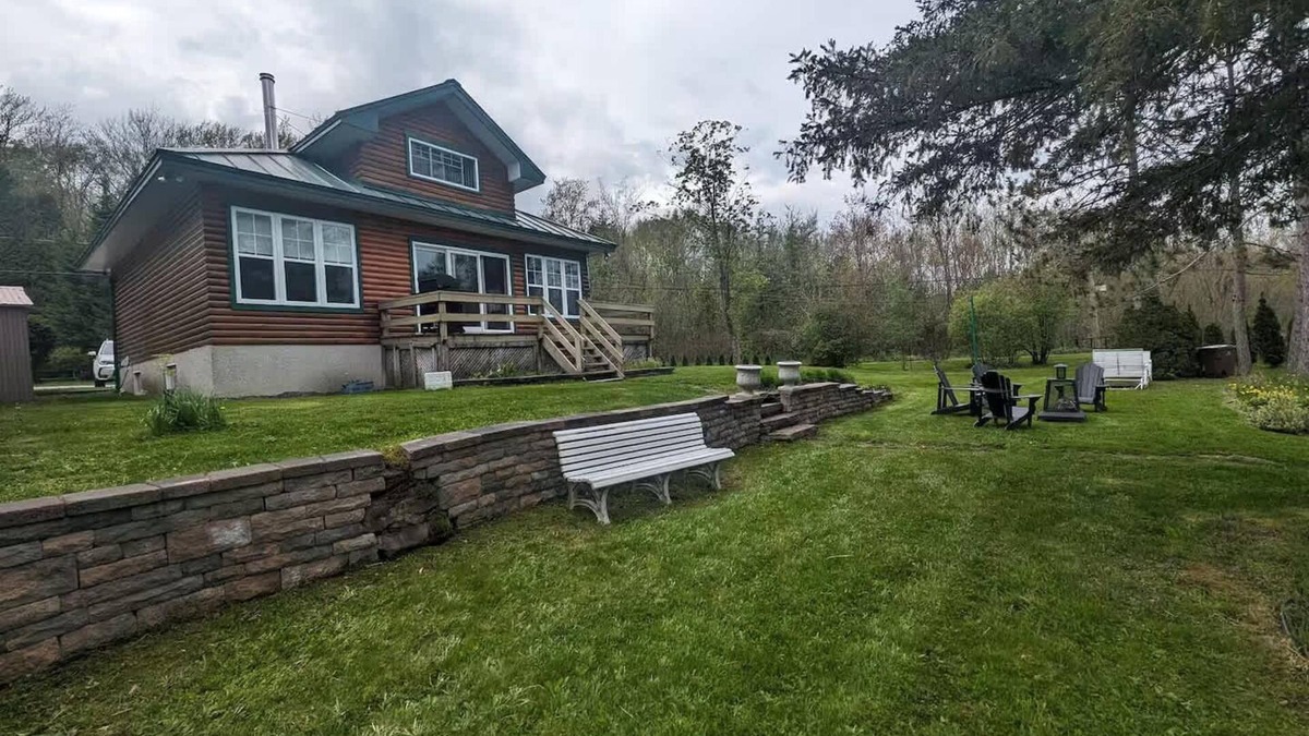 Dunham Ski Chalet | Le Selby – Comfort, Waterfront & Stunning View