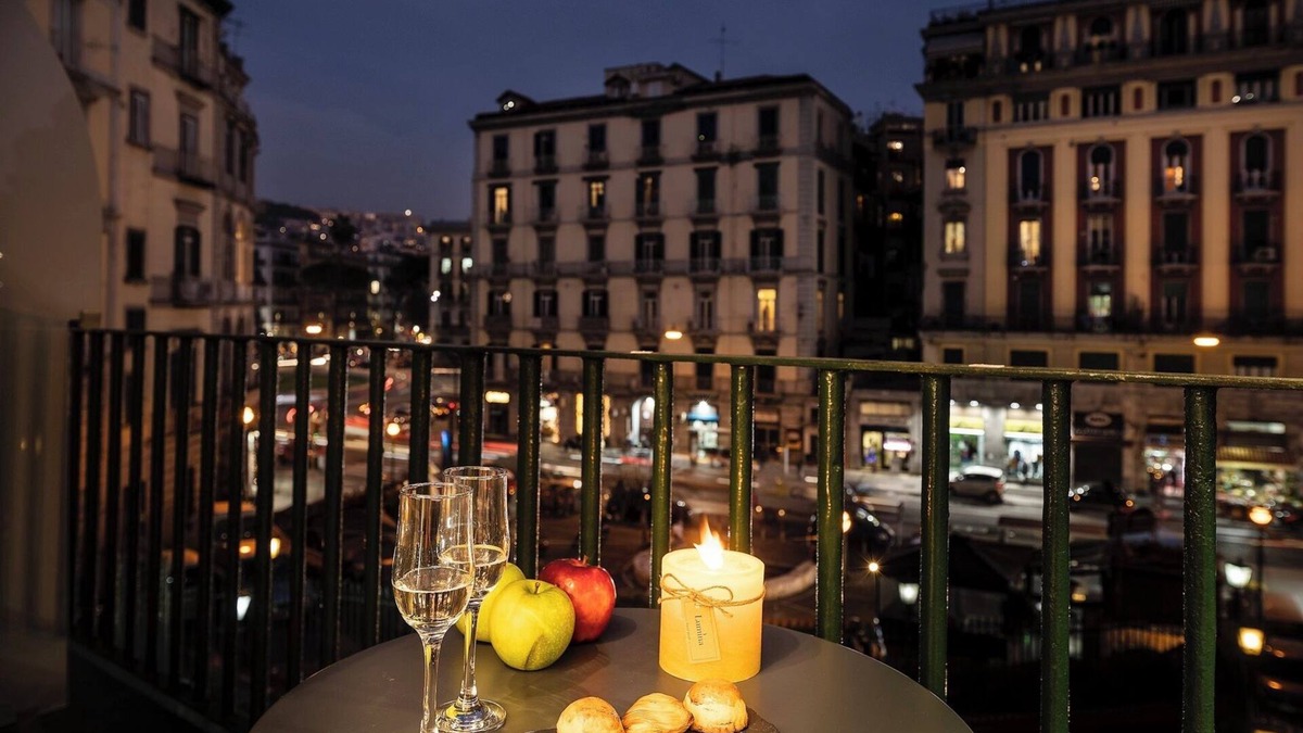 Mergellina Bed & Breakfast | Le stanze del Barone