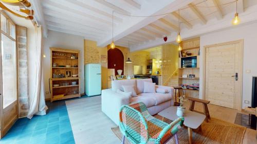 Prisse House | Le Tinailler Grand Standing au Cœur des Vignes