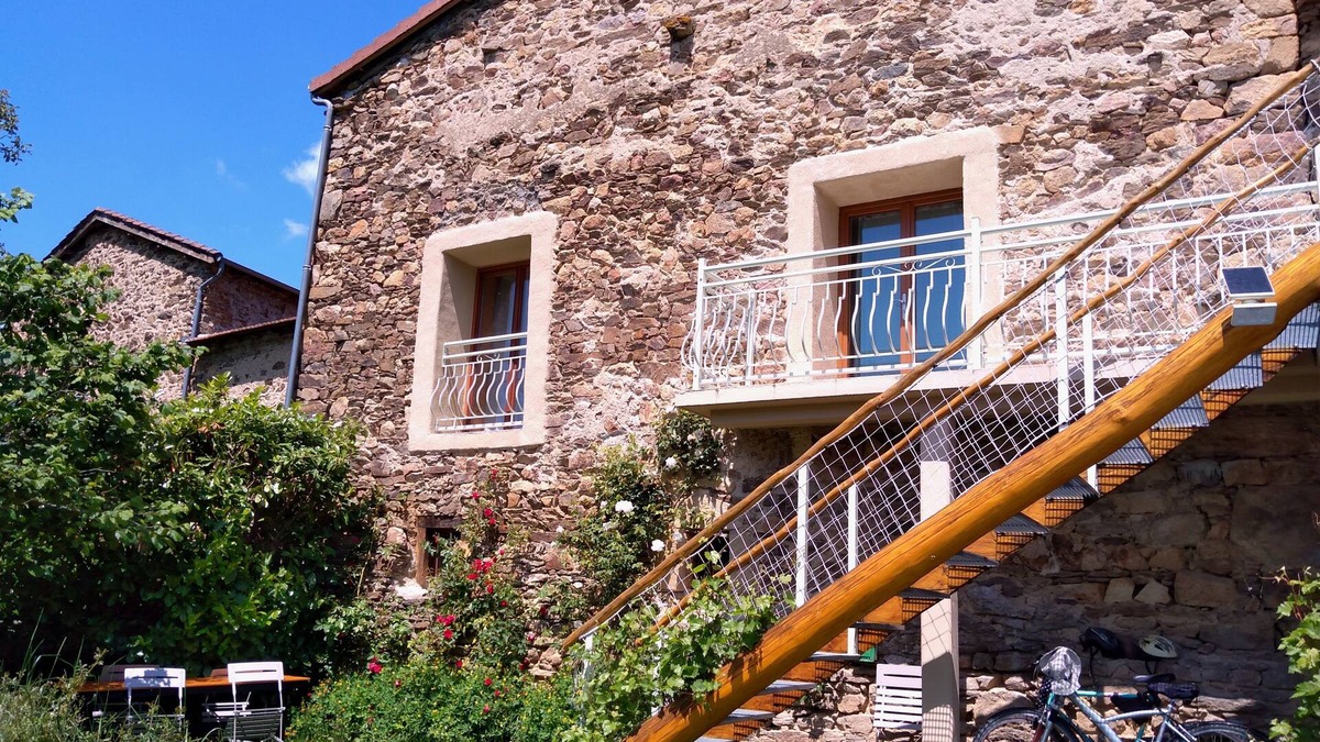 Auzon Communaute Cottage | Le Vallon d'Armandine: small country nest (2-5 people)