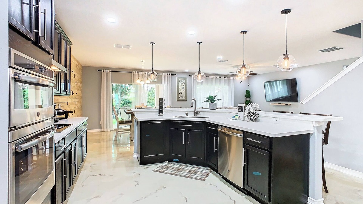 Tuscan Ridge House | LE653OD - 5 Bedrm 3 Baths | Cozy Retreat near Disney