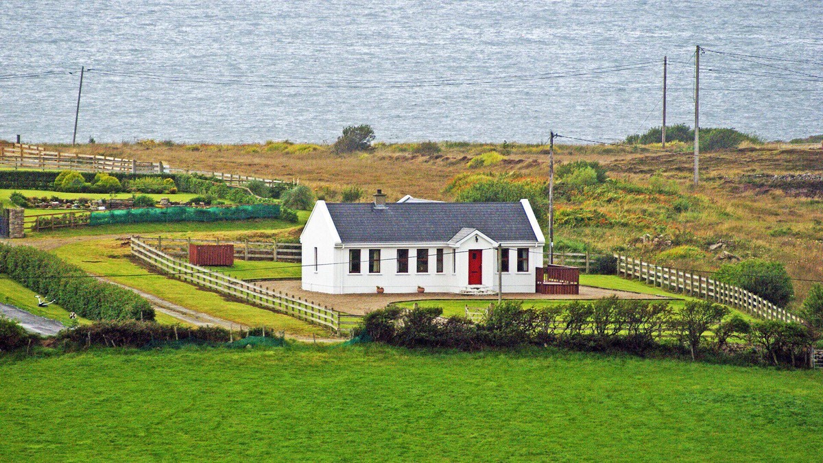 Inishowen Other | Leanan Urris - Three Bedroom House, Sleeps 6