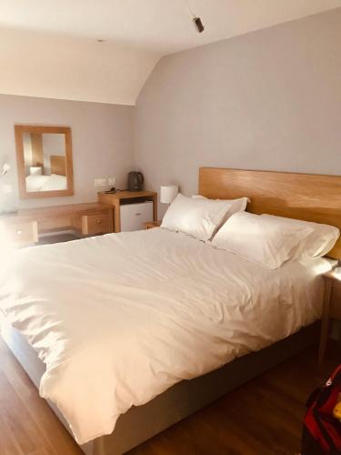 Keshcarrigan Bed & Breakfast | Leanna's Lodge, Keshcarrigan