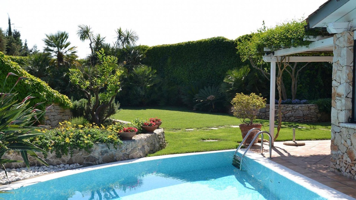 Merine Villa | Lecce apartment with private pool - CamelieSuites