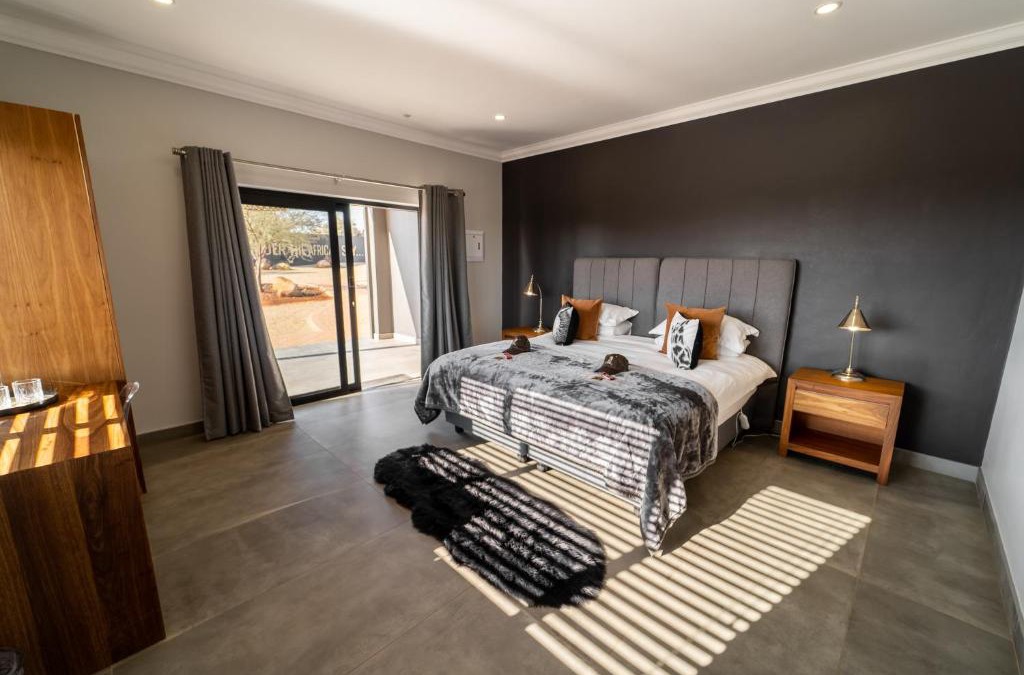 Tokologo House | Leeuwkop Hunting Safaris