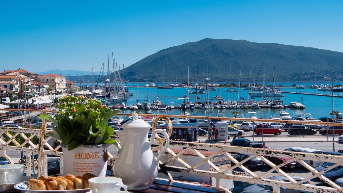 Lefkada Apartment | LefkasLoft GuestHouse