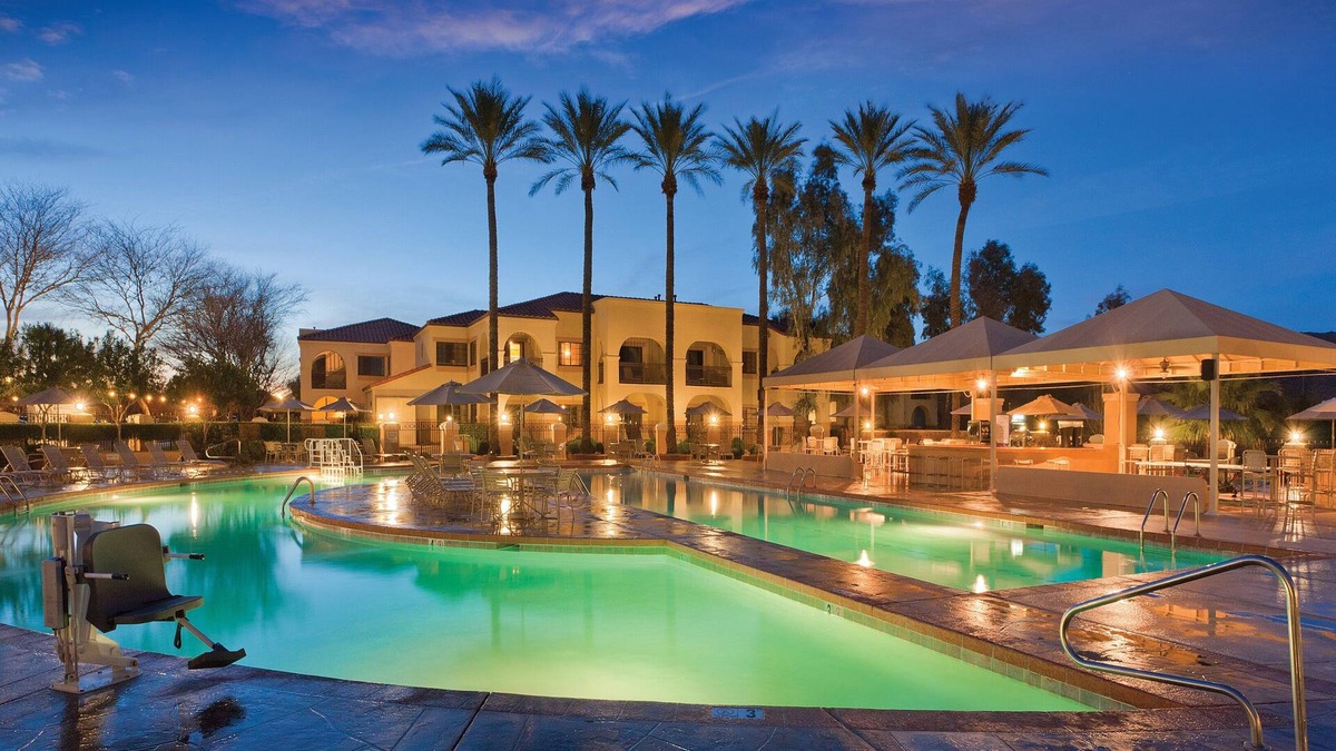 South Mountain Hotel | Legacy Golf Resort